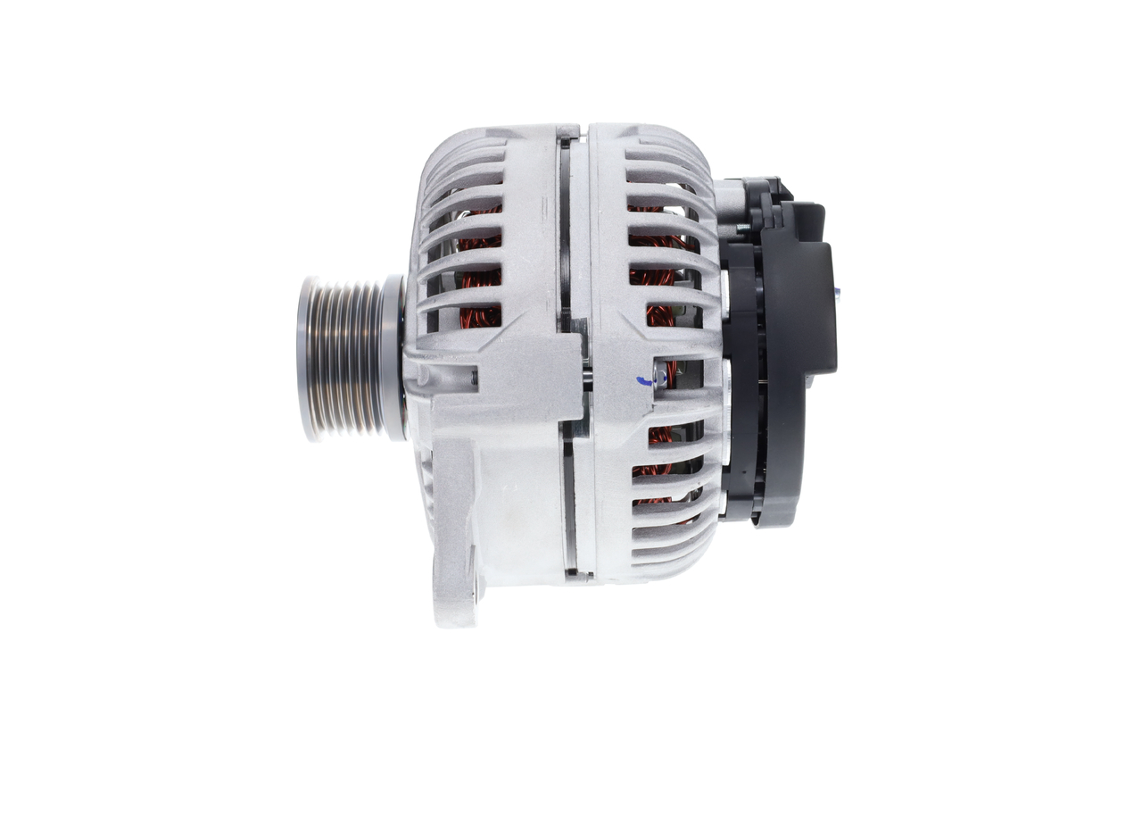 Kupite poceni originalno Alternator 1 986 A01 037, primerljivo z ME230741 OEM številke, prek spleta