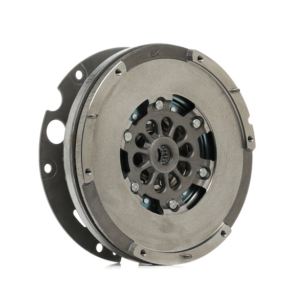 Audi A4 B9 Sedan 2019 Spararats LuK OEM 0CS105266F, 0CK105317AB, 0CK105317AE