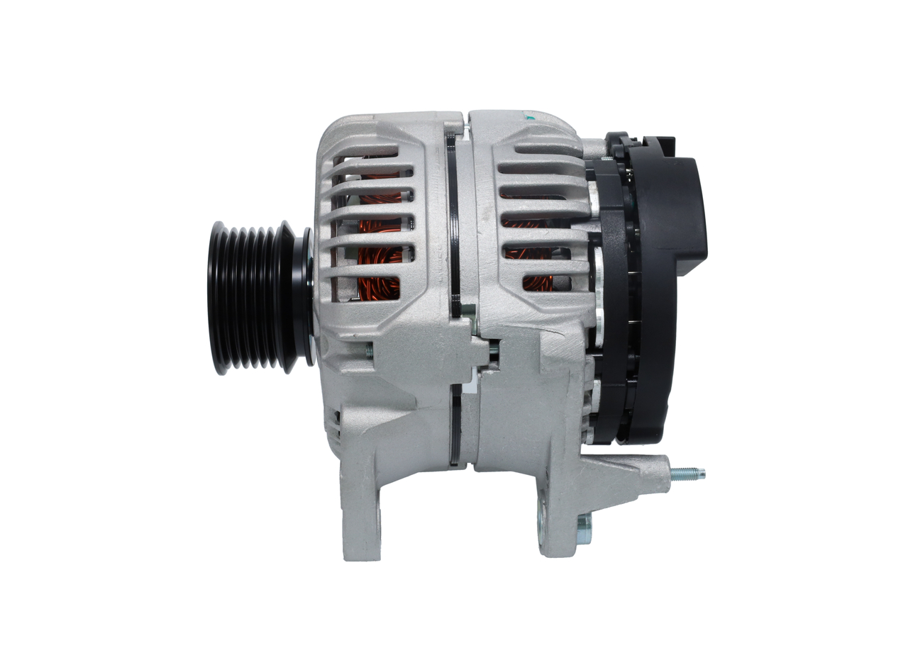 Compre Alternador 1 986 A00 779 original asequible comparable con números OEM online 038903018A
