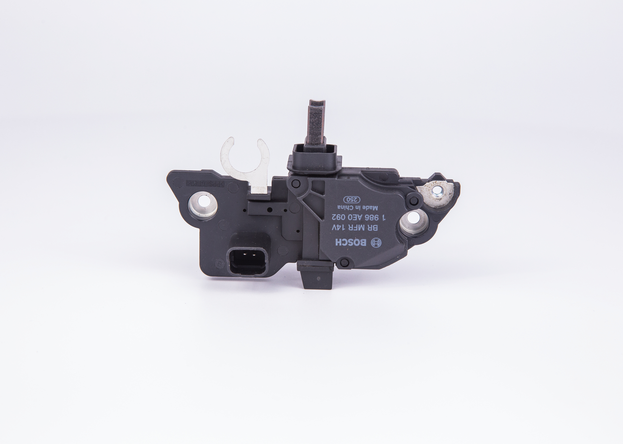 OEM Spanningsregelaar RENAULT 1.6 16V (EA04, EA0B, EA11, EA1J) 107 PK Benzine 6001548087 van BOSCH online aan geweldige prijzen