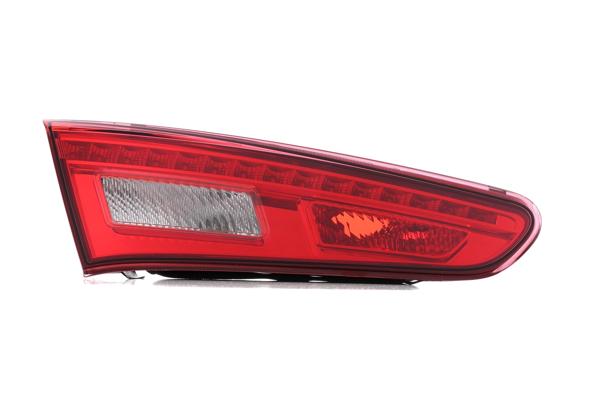 Compre MAGNETI MARELLI Farolim Produto No.: 712204251110 a preços baixos de 115,07 €