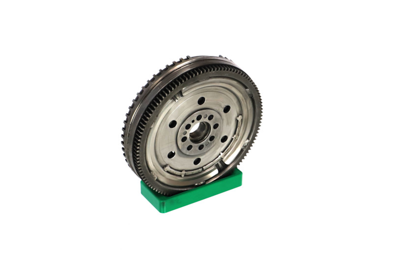 Køb billige originale Svinghjul 009-001-000057R tilsvarende med RF3016610C OEM numre online