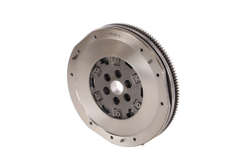 Kupite poceni originalno Vztrajnik 009-001-000087R, primerljivo z 123103YV0A OEM številke, prek spleta