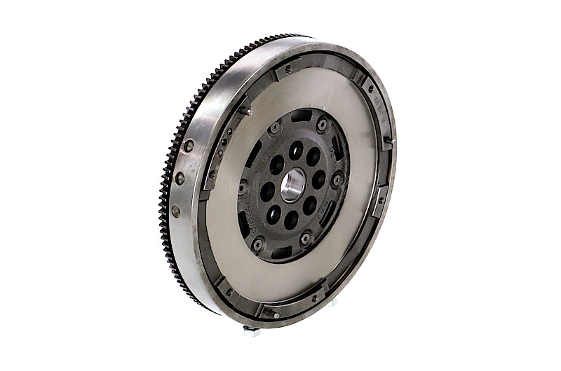 Ostke REMANTE Hooratas Toode nr.: 009-001-000133R madala hinnaga 443,30 €