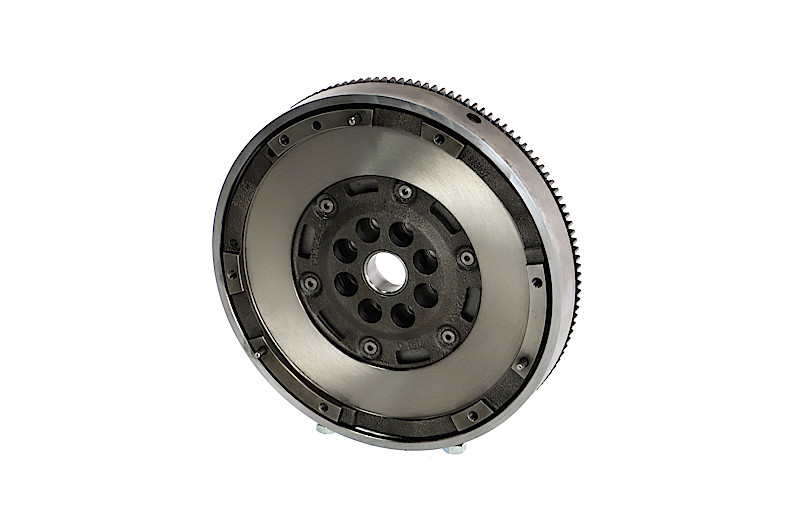 OE Svänghjul motor MINI PACEMAN 2014 21217599835, 7599835, 7599835 från REMANTE