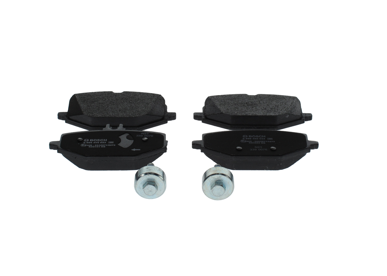 Köp billiga original Bromsbelägg 0 986 460 023 jämförbara med A0004205102 OEM nummer på nätet