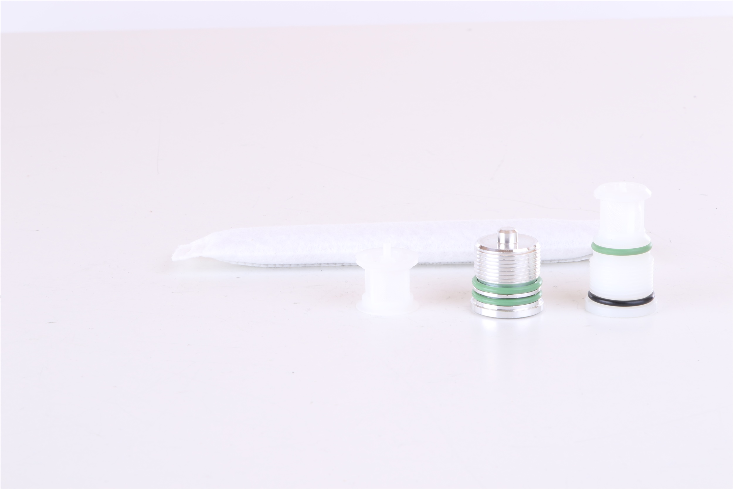 Oriģinālā ražotāja Sausinātājs 8847408030, 8847417010, 8847422010 no NISSENS Akcija!