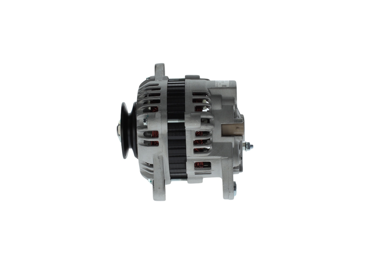 OEM Laturi CHEVROLET 1.0 64 HV Bensiini 96289030 BOSCH netistä edulliseen hintaan