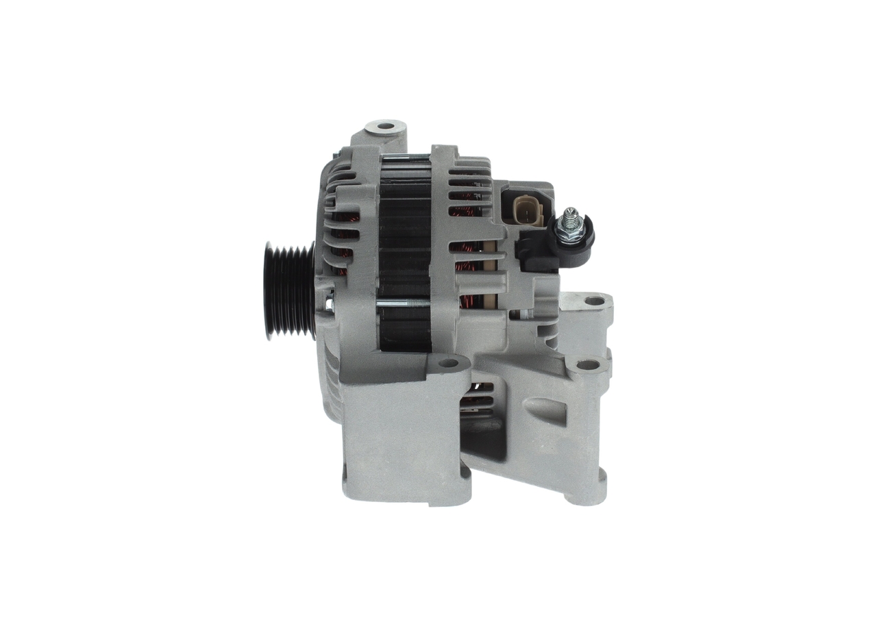 Įsigykite BOSCH Kintamosios srovės generatorius Prekės Nr.: 1 986 A01 617 už žemiausią 340,24 € kainą