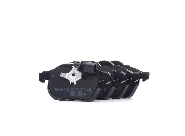 Acquista online Kit pastiglie freni 025 230 1820/W originale a buon mercato, comparabile con i numeri OEM 4B0698151H