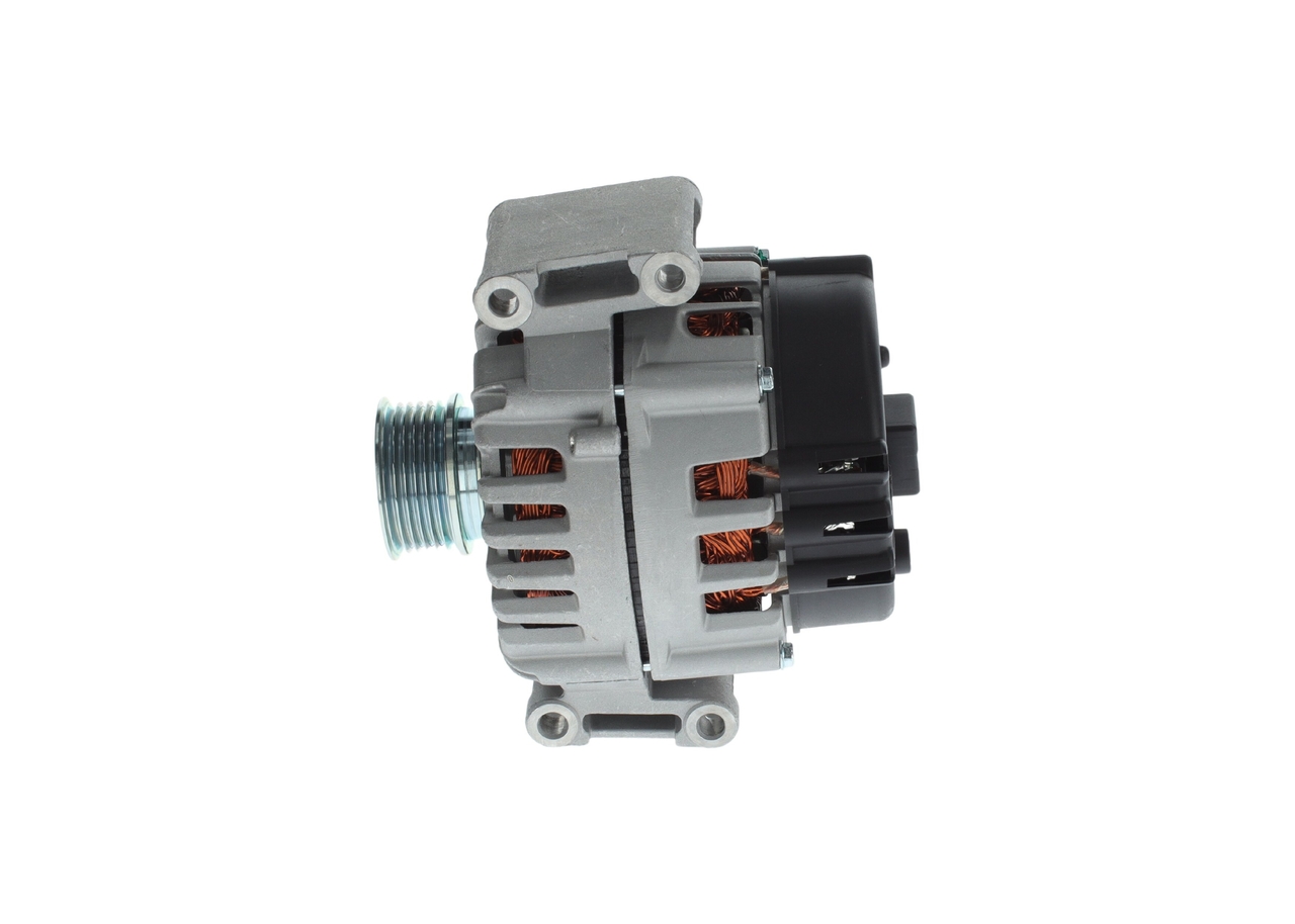 OEM Alternator MERCEDES-BENZ AMG C 43 4-matic (205.064) 390 CP benzina 0009068706 de la BOSCH online la un preț incredibil