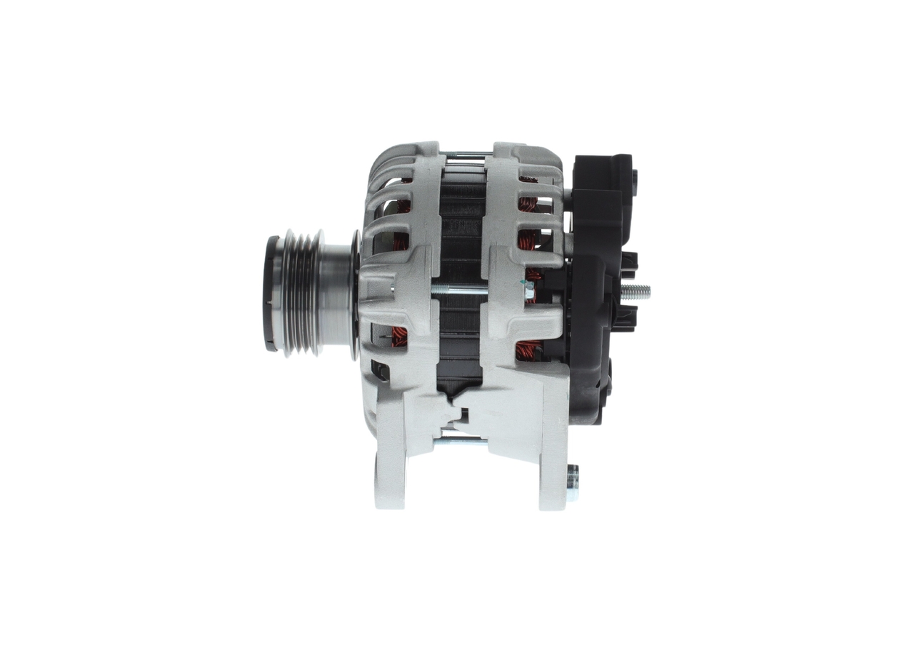Įsigykite BOSCH Kintamosios srovės generatorius Prekės Nr.: 1 986 A01 067 už žemiausią 235,15 € kainą