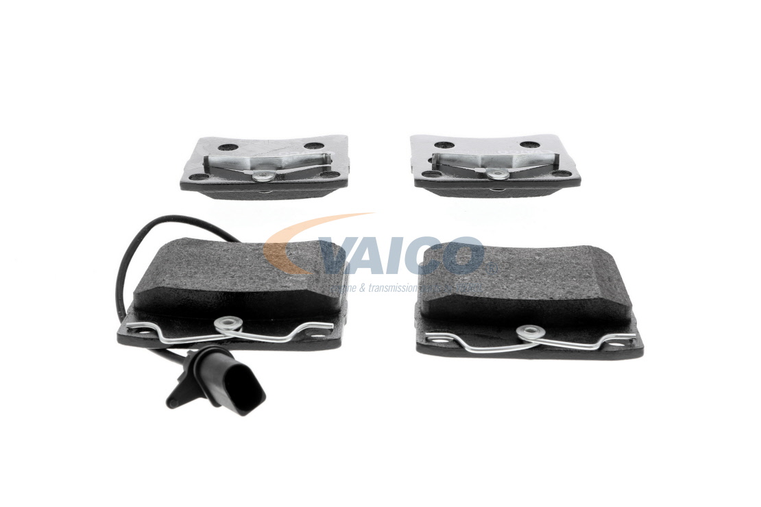 Acquista online Kit pastiglie freni V10-8234 originale a buon mercato, comparabile con i numeri OEM 7D0698151C
