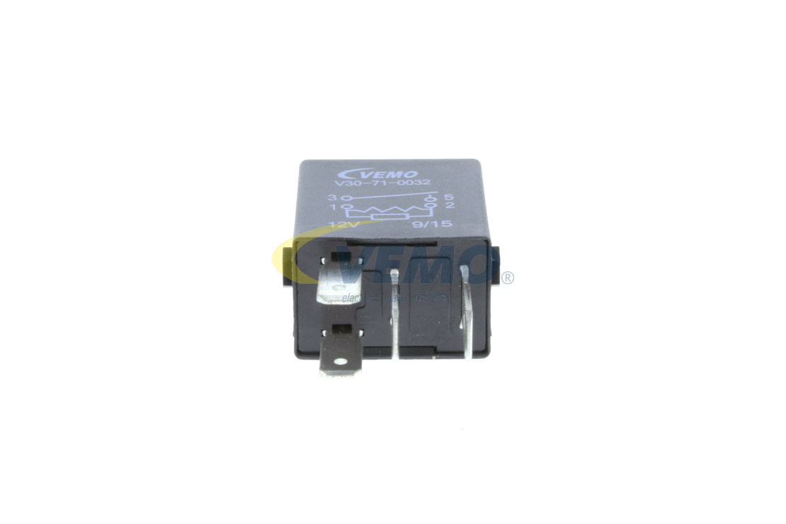 Compre VEMO Relé, bomba de combustível Produto No.: V30-71-0032 a preços baixos de 18,56 €
