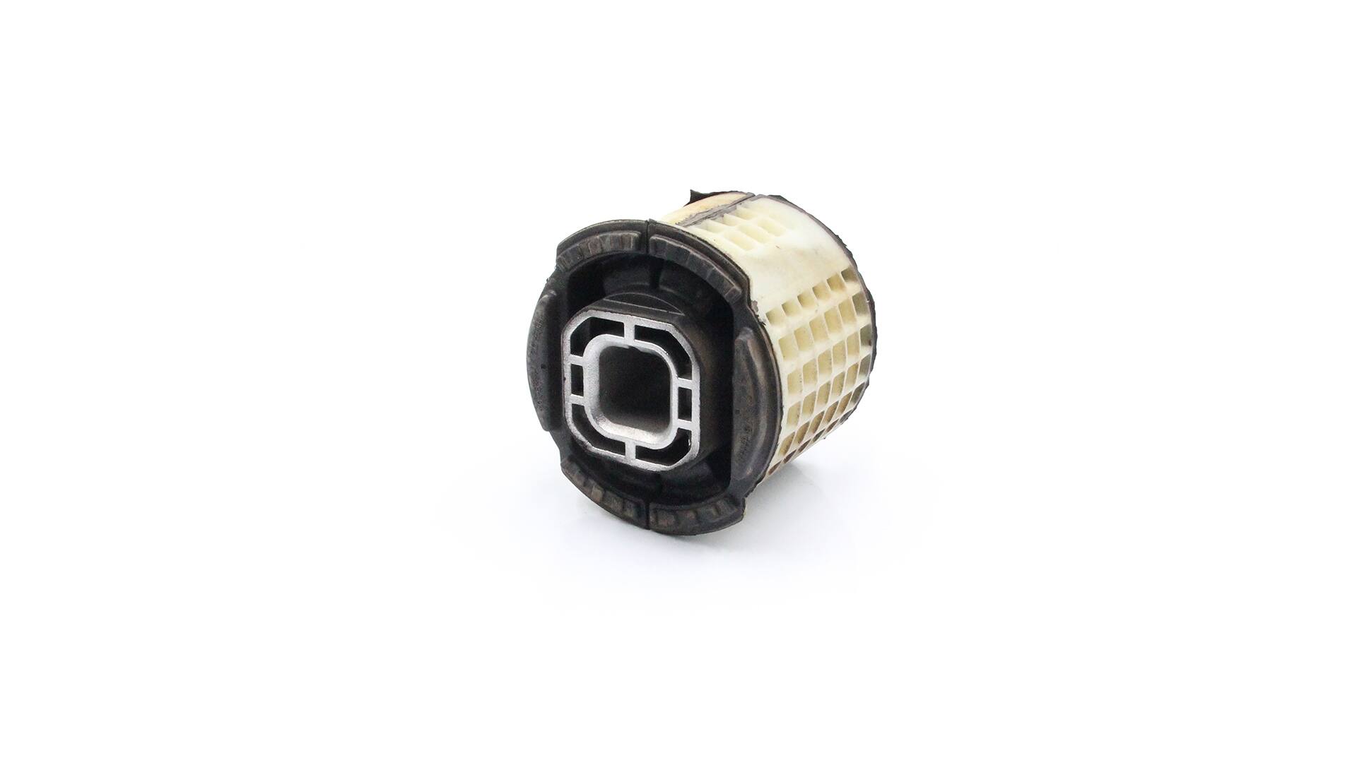 Cumpărați online Suport, ax VKDS 478517 original/ă și la un preț mic, compatibil/ă cu nr. OEM 33316790573