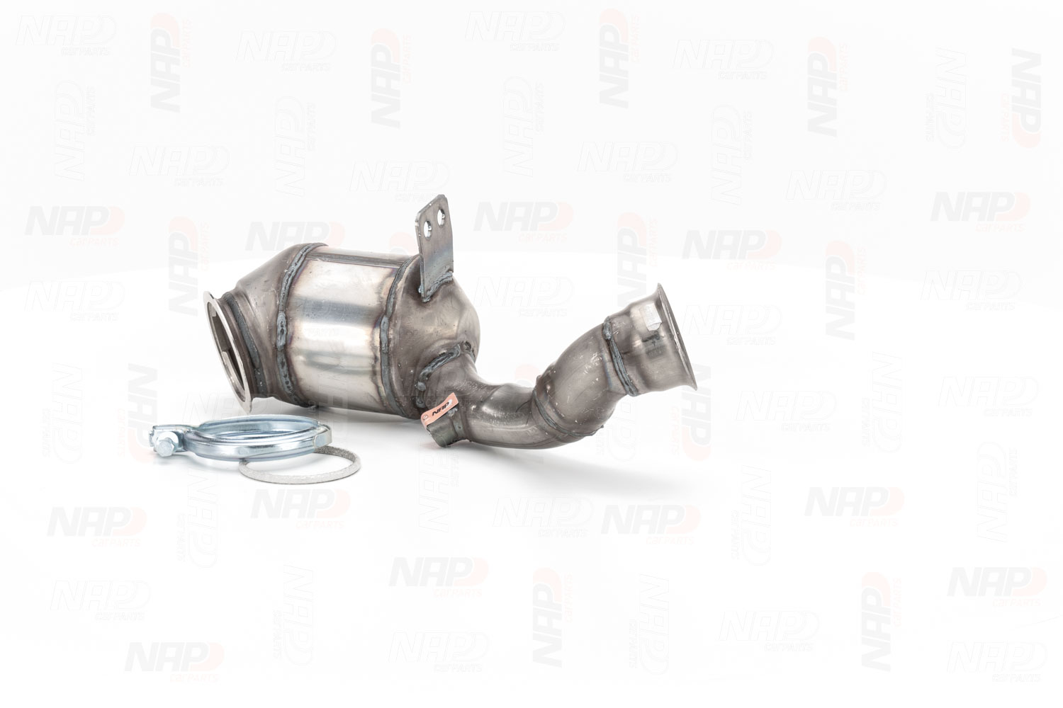 OEM Katalyzator Mercedes W212 2014 2741401208, 2124903136, 2711401308 NAP carparts