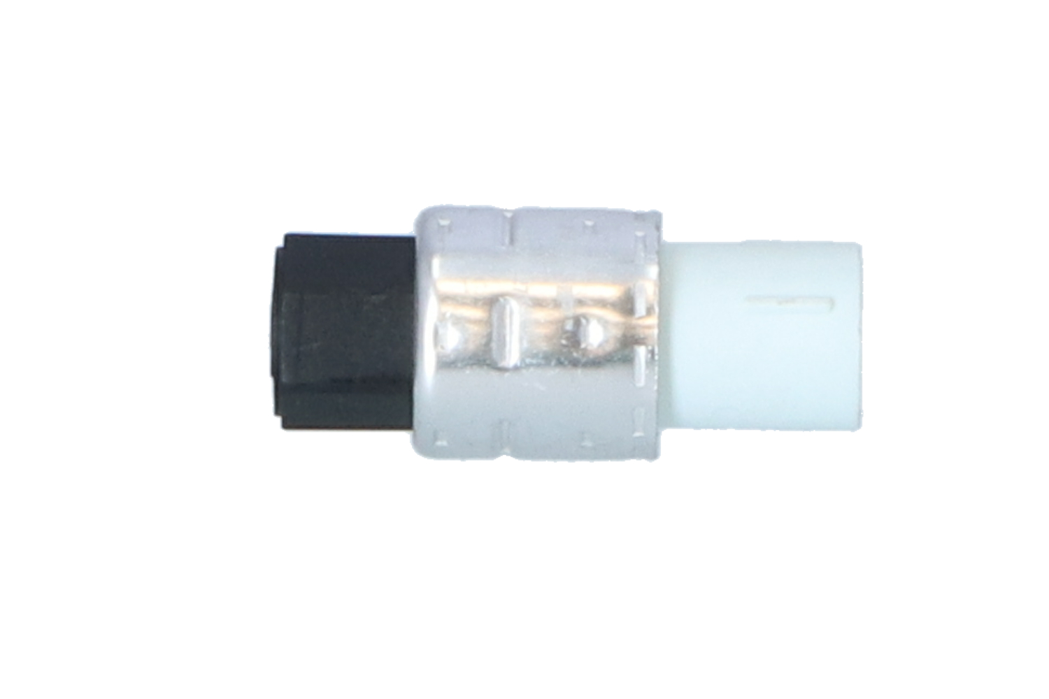 Buy NRF Air conditioning pressure switch Product No.: 38917 at the low price of £ 11,20