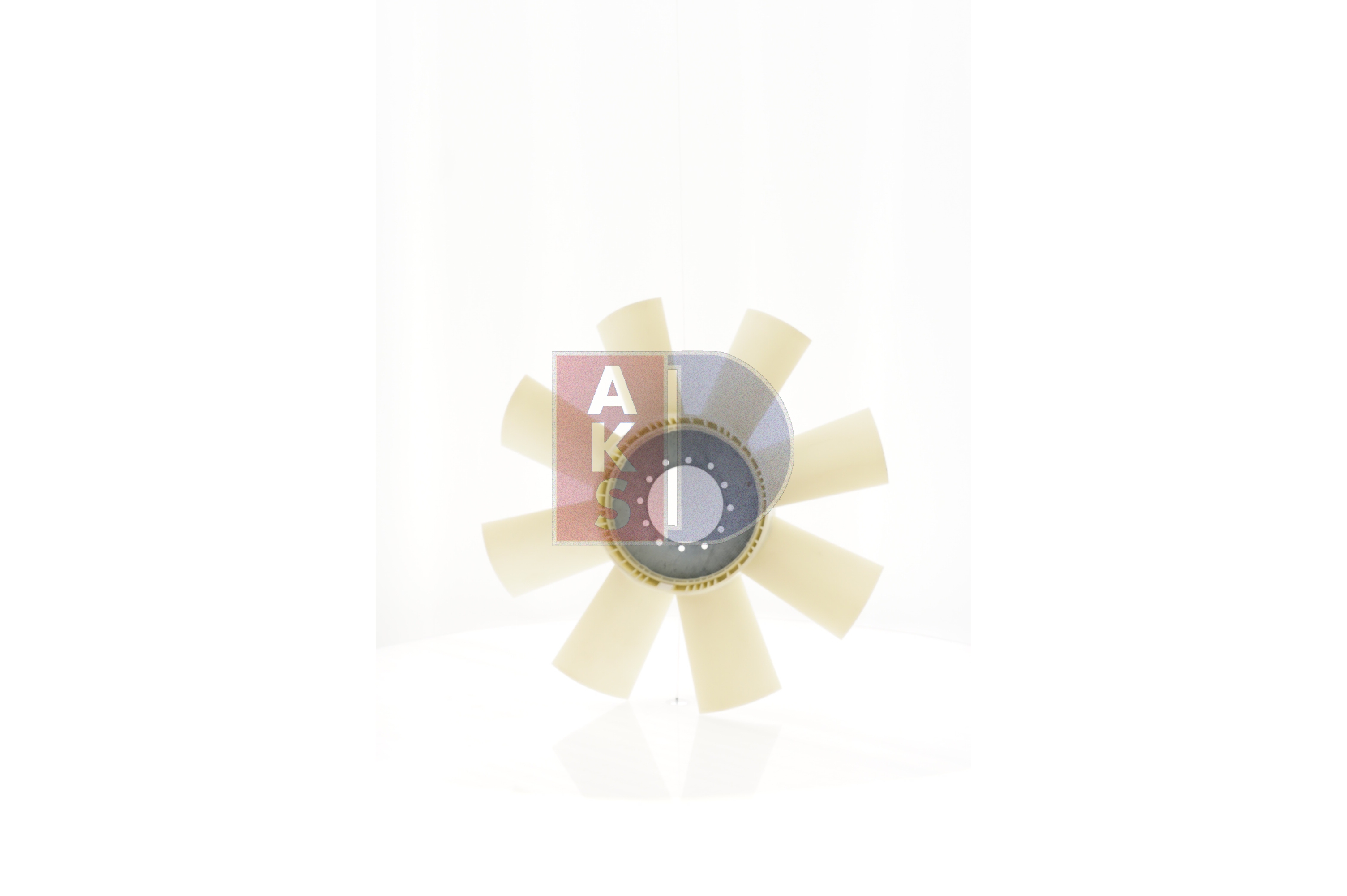 Cumpărați online Paleta ventilator, racire motor 138006N original/ă și la un preț mic, compatibil/ă cu nr. OEM 0012056206