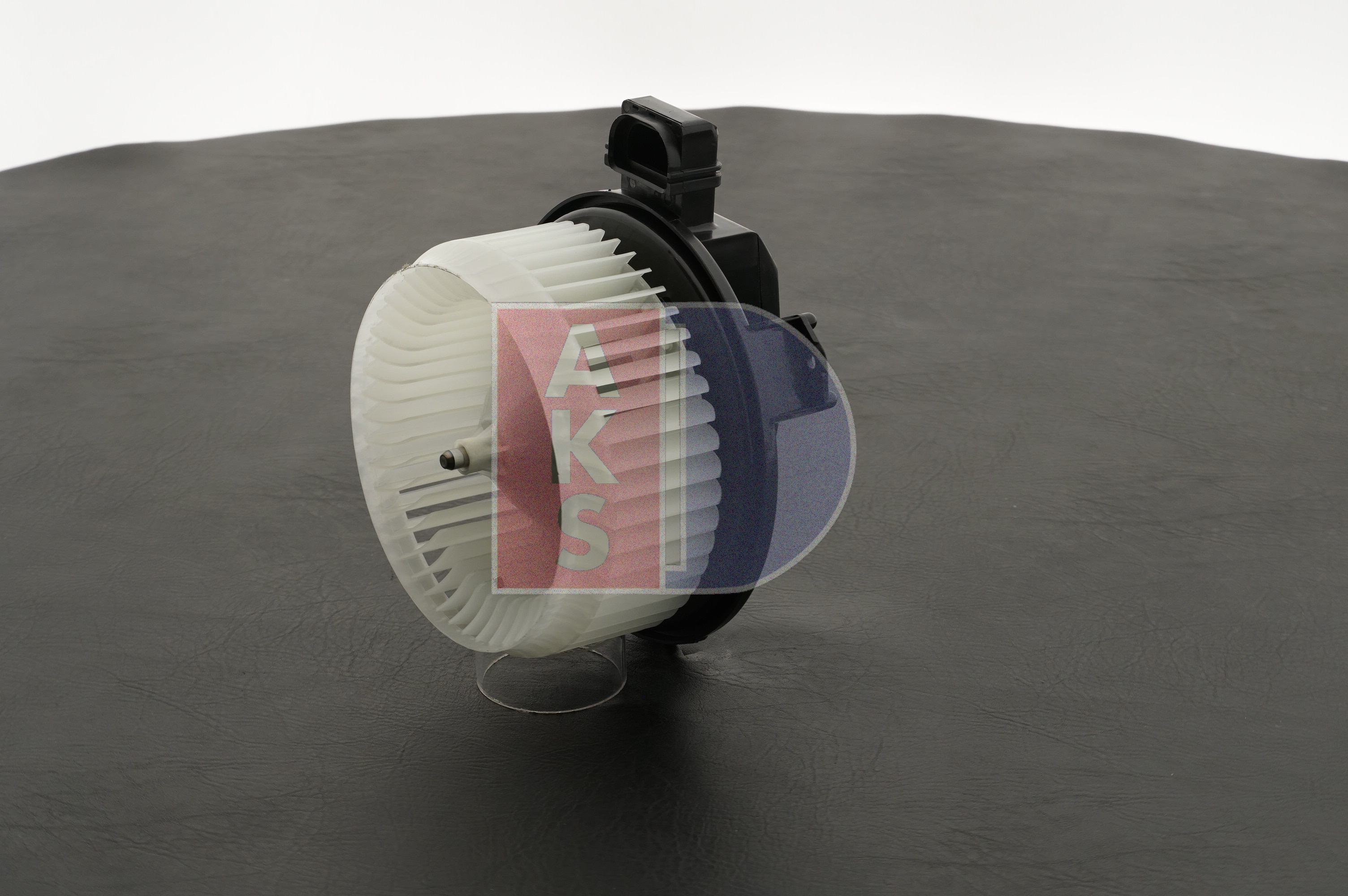 FORD Ventilatora darba rats, motora dzesēšanas sistēma ar oriģinālu kvalitāti 5305136, DS7H19846AA, 1253202 no AKS DASIS