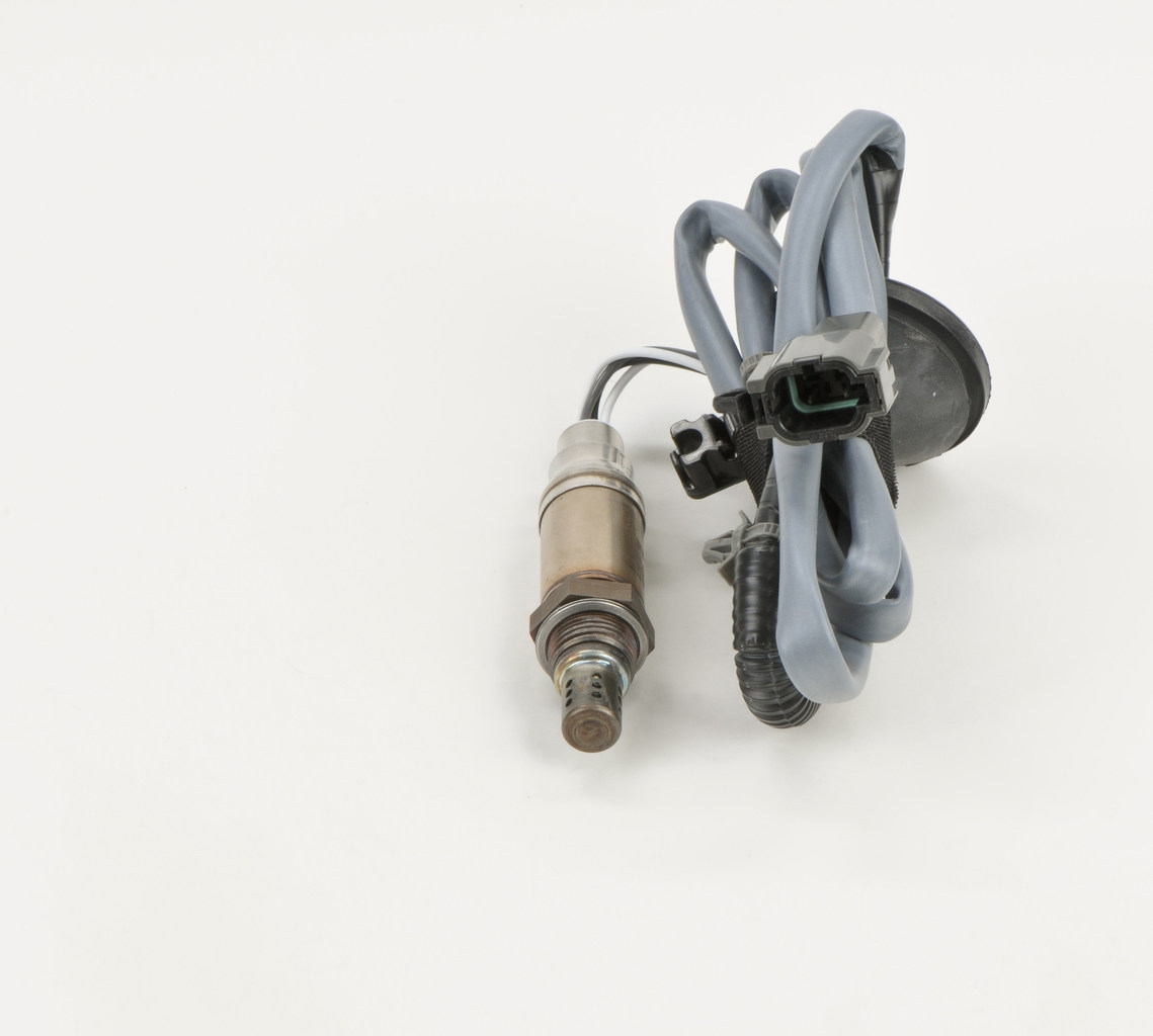 Compre Sonda lambda 0 258 003 590 original asequible comparable con números OEM online F7XA9F472FC