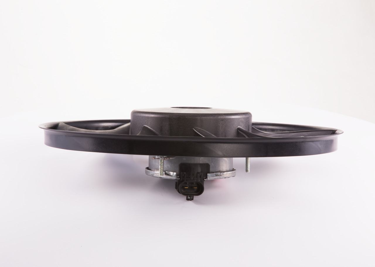 Opel Manta B 1981 Elektromotors, dzes. sist. radiatora ventilators BOSCH OEM 90512978, 90541538, GPB