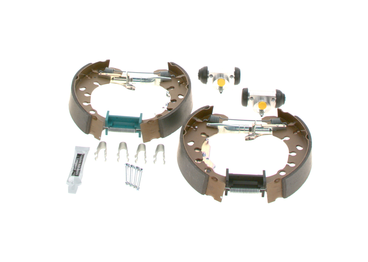 BOSCH Bremsensatz, Trommelbremse Produkt Nr.: 0 204 114 657 zum unschlagbaren Preis von 103,66 € erstehen