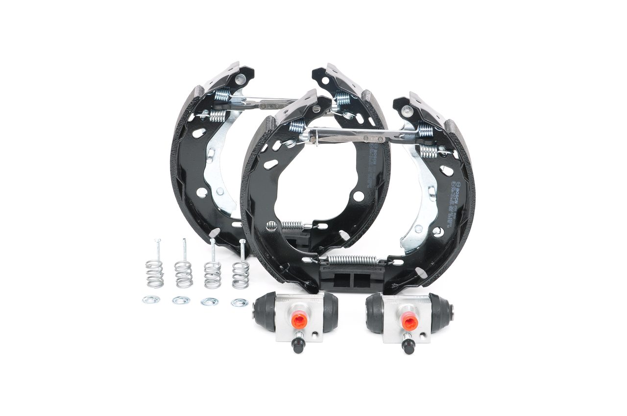 BOSCH 0204114658 sabot de frein LANCIA Ypsilon II 843 1.3 D Multijet (843.AXF11, 843.AXF1A, 843.AXM11,... 75 CH Diesel