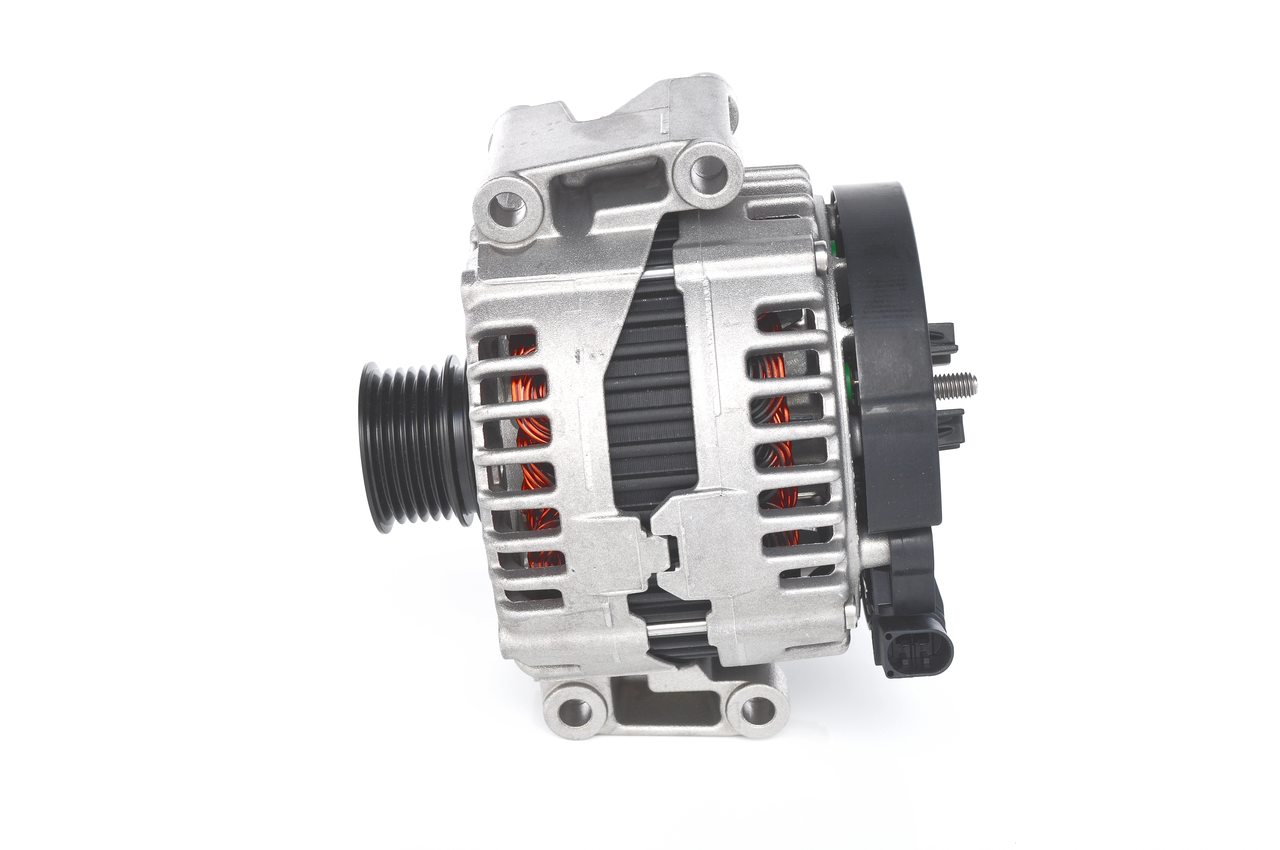 Köp billiga original Generator 0 121 715 107 jämförbara med A156154010280 OEM nummer på nätet