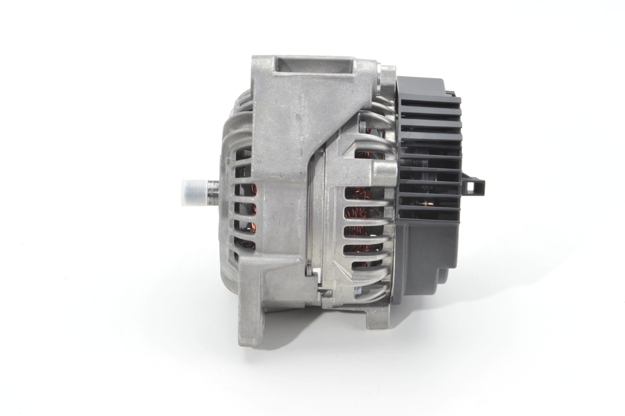Kupuj online Alternator 0 124 555 065 oryginalne w niskiej cenie, kompatybilne z numerem OEM A0131547802