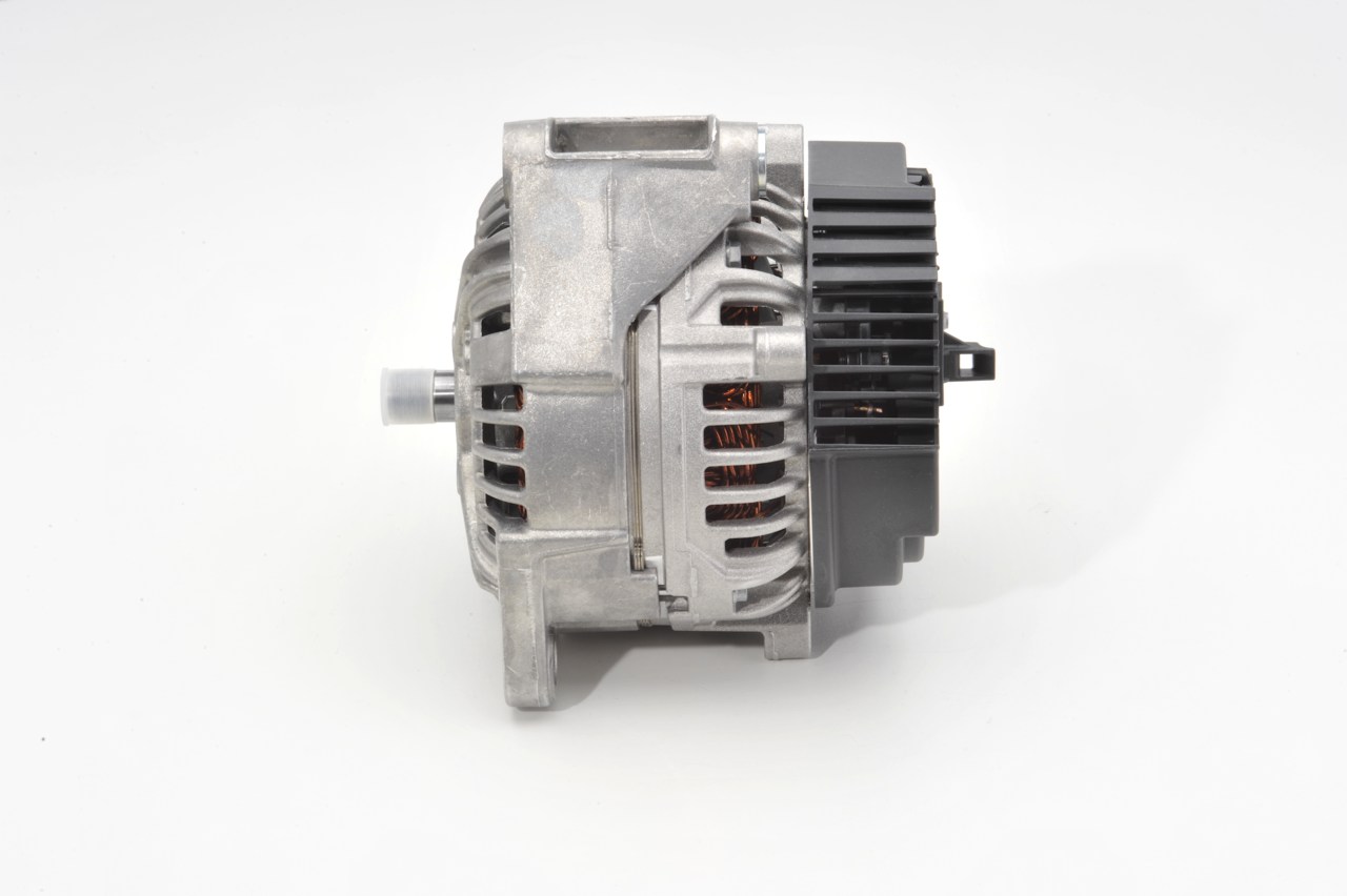 Compre Alternador 0 124 655 097 original asequible comparable con números OEM online A013154790280