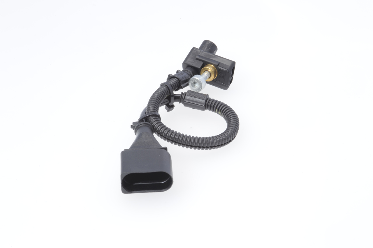 Kupte si levné originální Generátor impulsů, klikový hřídel 0 261 210 250 porovnatelné s 03C957147 OEM čísly online