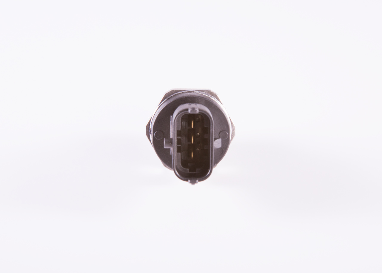 IVECO capteur pression de carburant BOSCH 0281002930