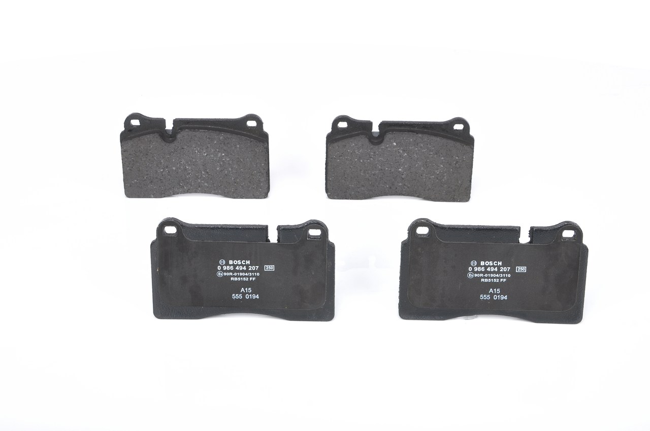 OEM Brzdové doštičky VW Touareg 7p 2014 7L6698151E, 7L6698151G, 7L6698151J BOSCH