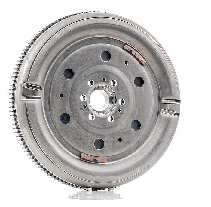 Pirkt LuK Divmasu spararats Preces Nr.: 415 0583 10 pie zemu cenu 370,00 €
