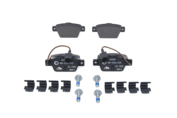 Plaquettes CHRYSLER DELTA 2011 13046038612 de ATE