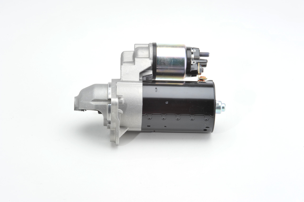 Köp BOSCH Startmotor Produktnummer: 0 001 137 005 till det förmånliga priset av 2984,30 kr