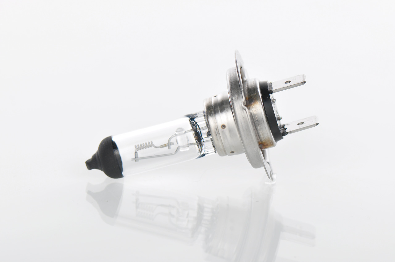 Köp BOSCH Glödlampa, fjärrstrålkastare Produktnummer: 1 987 302 772 till det förmånliga priset av 115,91 kr