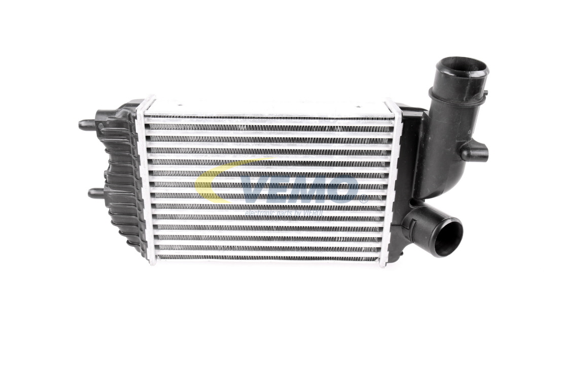 Kupite poceni originalno Hladilnik polnilnega zraka V22-60-0013, primerljivo z 0384E4 OEM številke, prek spleta