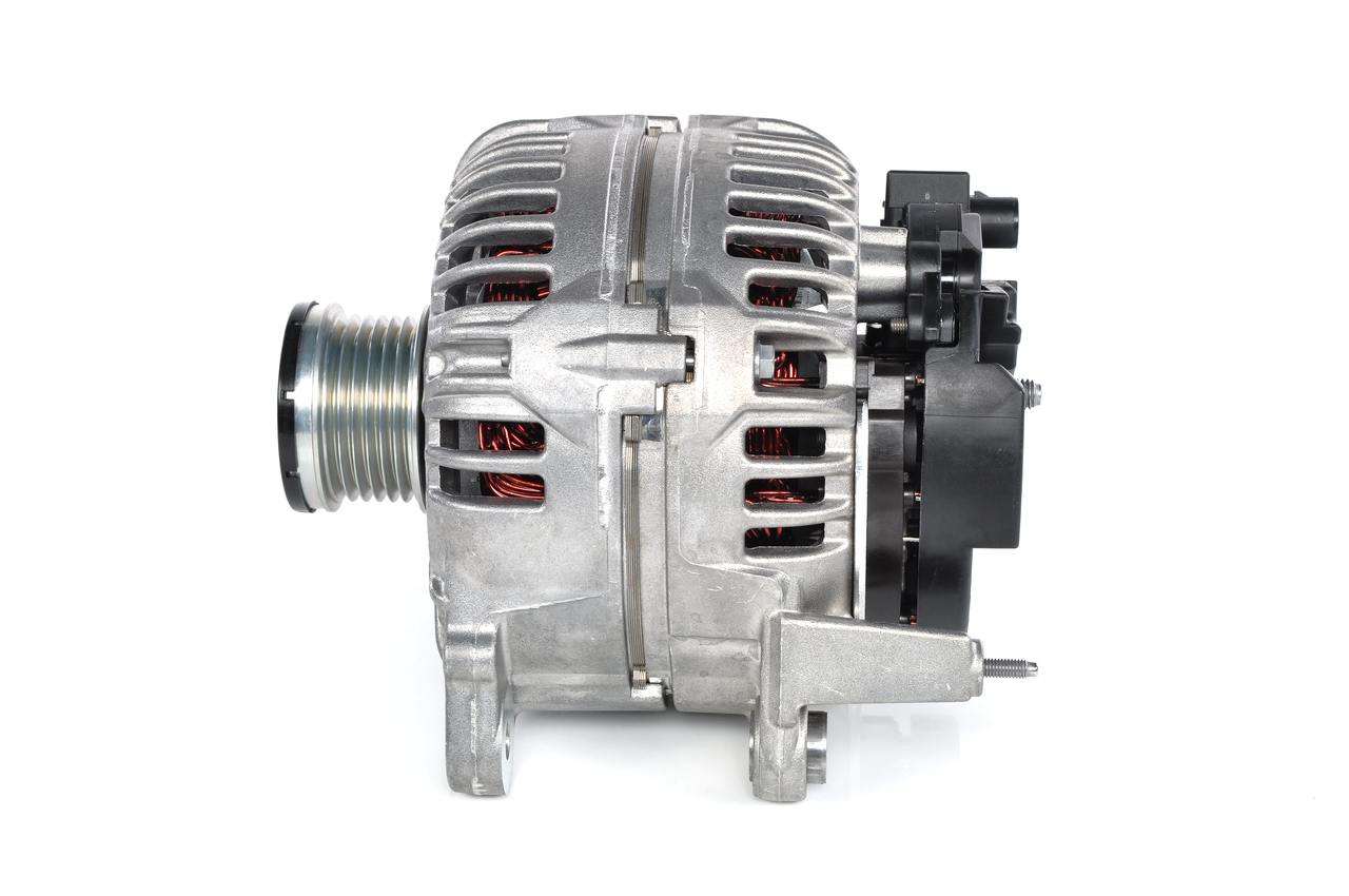 Iegādājieties lēti oriģinālo Ģenerators 0 124 525 545 comparable with 03F903023D OEM numbers online