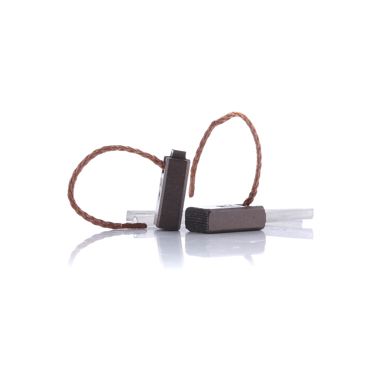 Ostke BOSCH Süsinikuhari, generaator Toode nr.: 1 127 014 011 madala hinnaga 7,83 €