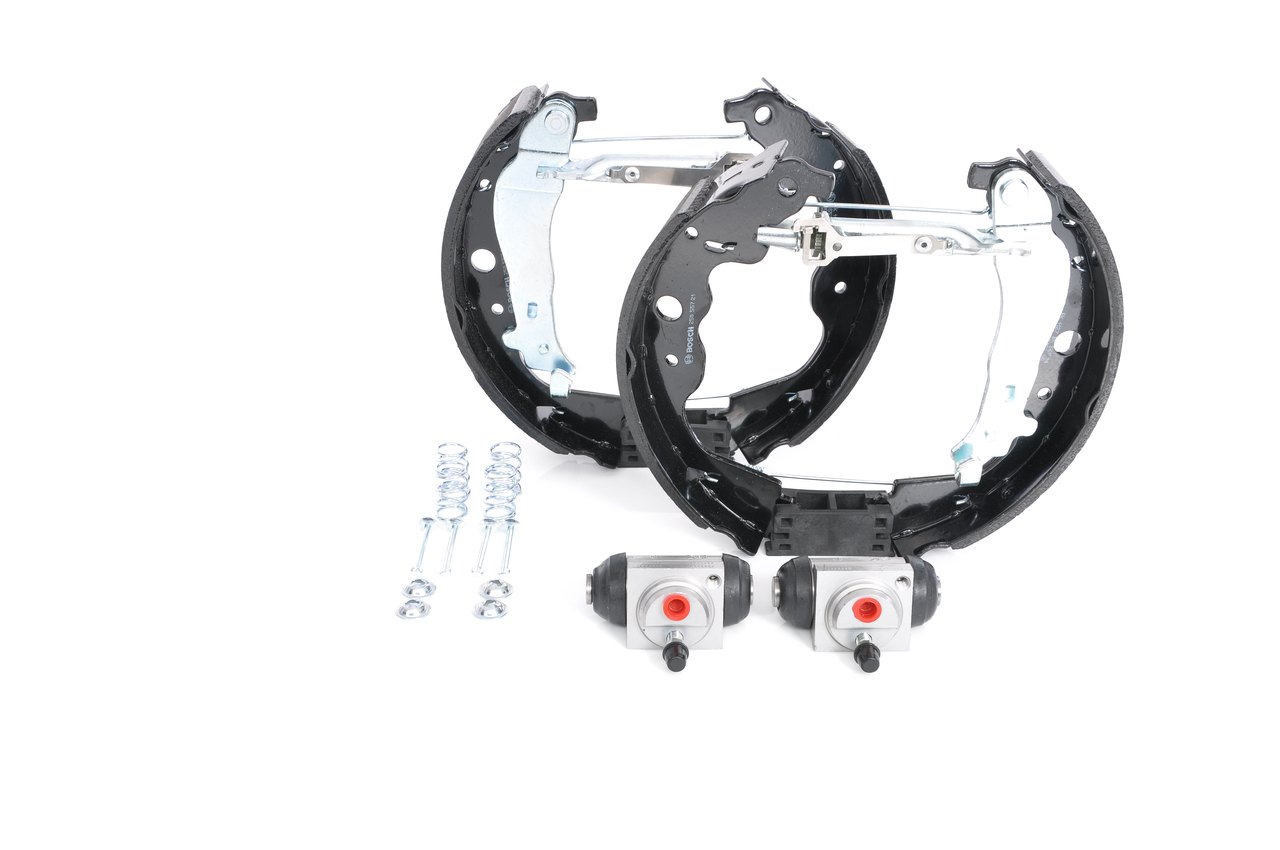 OE RENAULT DUSTER 2023 Stabdžių rinkinys, būgniniai stabdžiai 440207408R, 440208382R, 440209423R nuo BOSCH