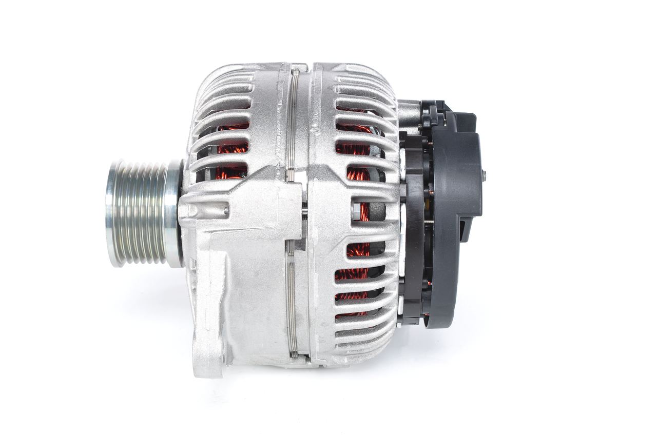 Kupite poceni originalno Alternator 0 124 655 091, primerljivo z MK667723 OEM številke, prek spleta