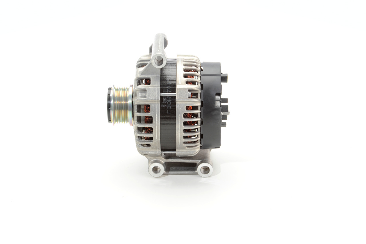 Kupuj online Alternator 0 125 711 101 oryginalne w niskiej cenie, kompatybilne z numerem OEM 1797966