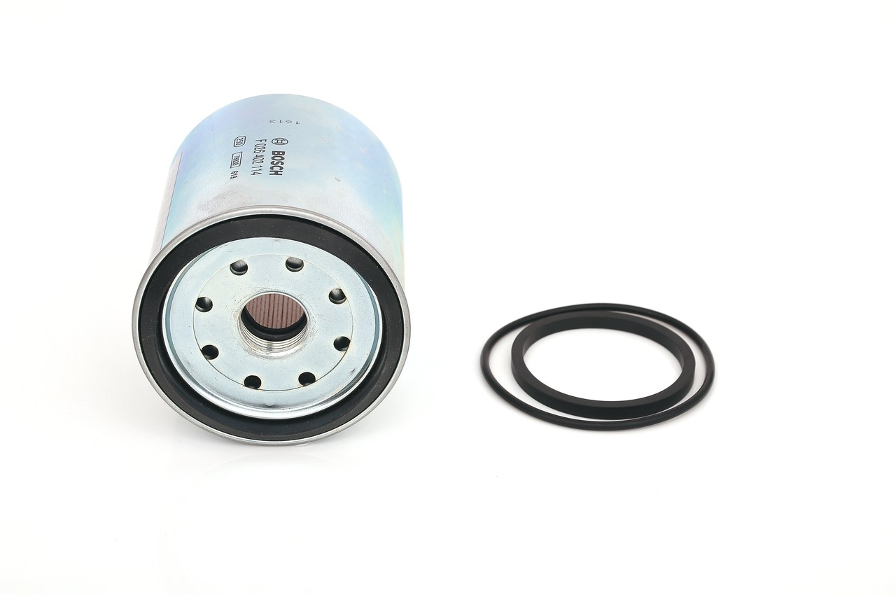Köp billiga original Bränslefilter F 026 402 114 jämförbara med 05066004AA OEM nummer på nätet
