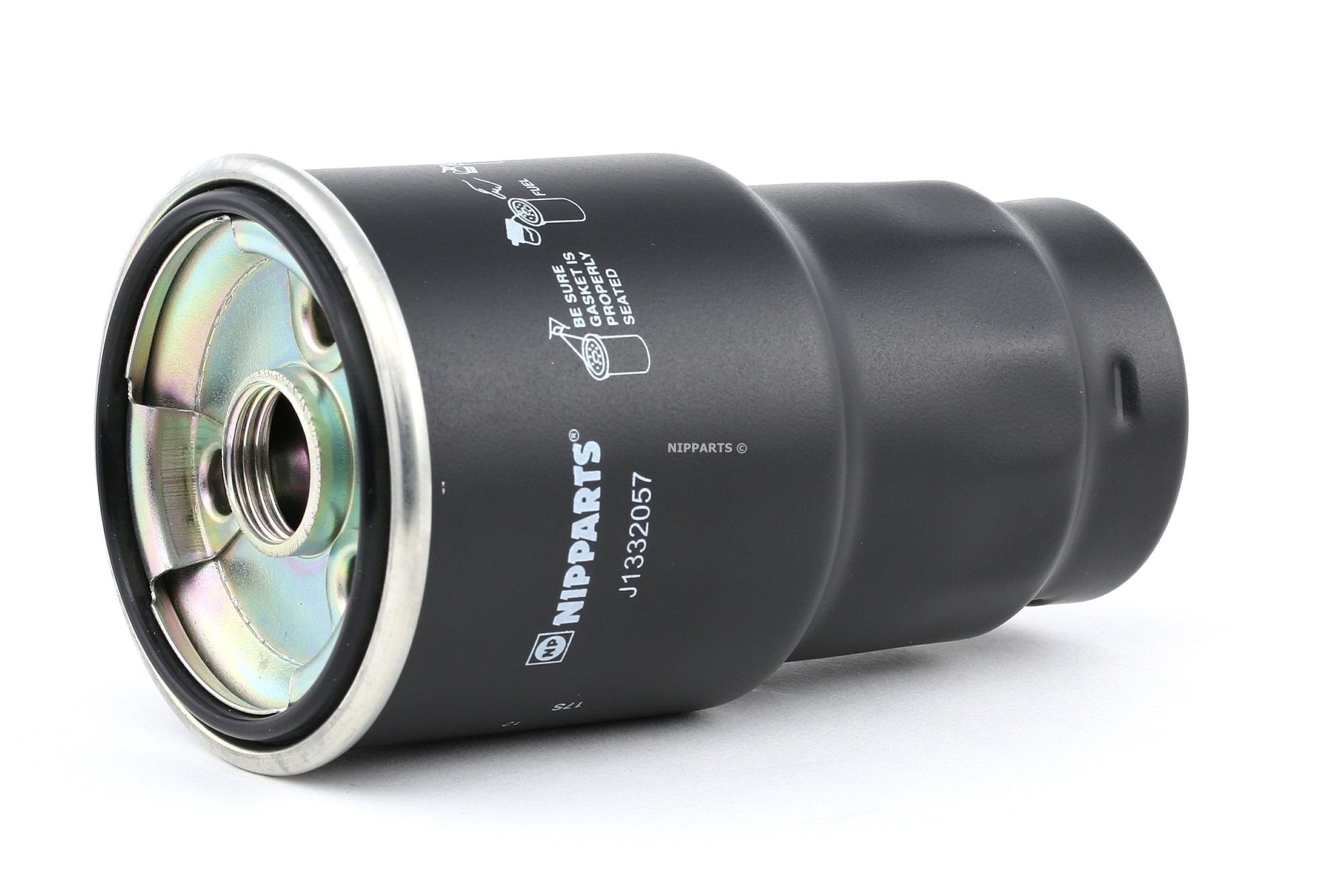 Compre NIPPARTS Filtro combustible Número de producto: J1332057 a bajo precio de 16,15 €