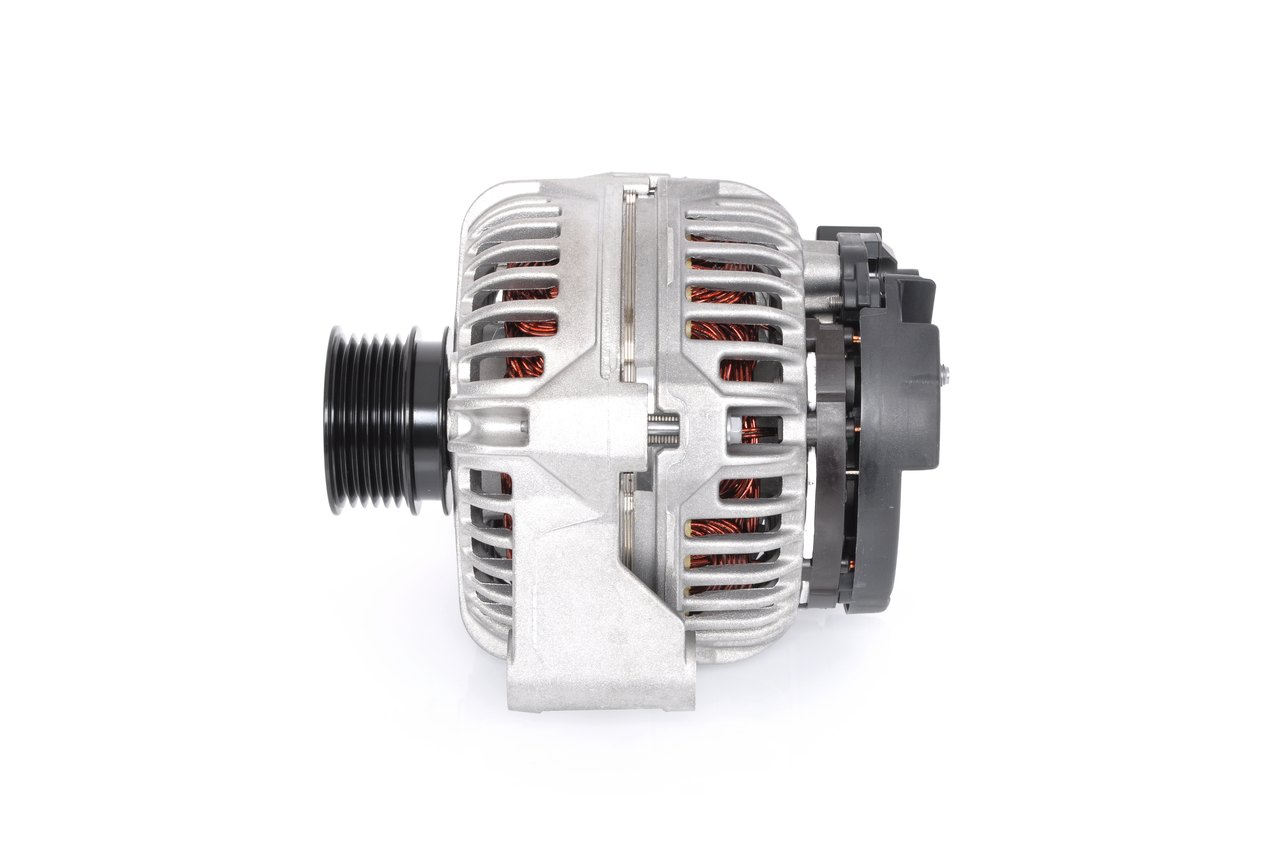 Įsigykite BOSCH Kintamosios srovės generatorius Prekės Nr.: 0 124 515 063 už žemiausią 653,47 € kainą