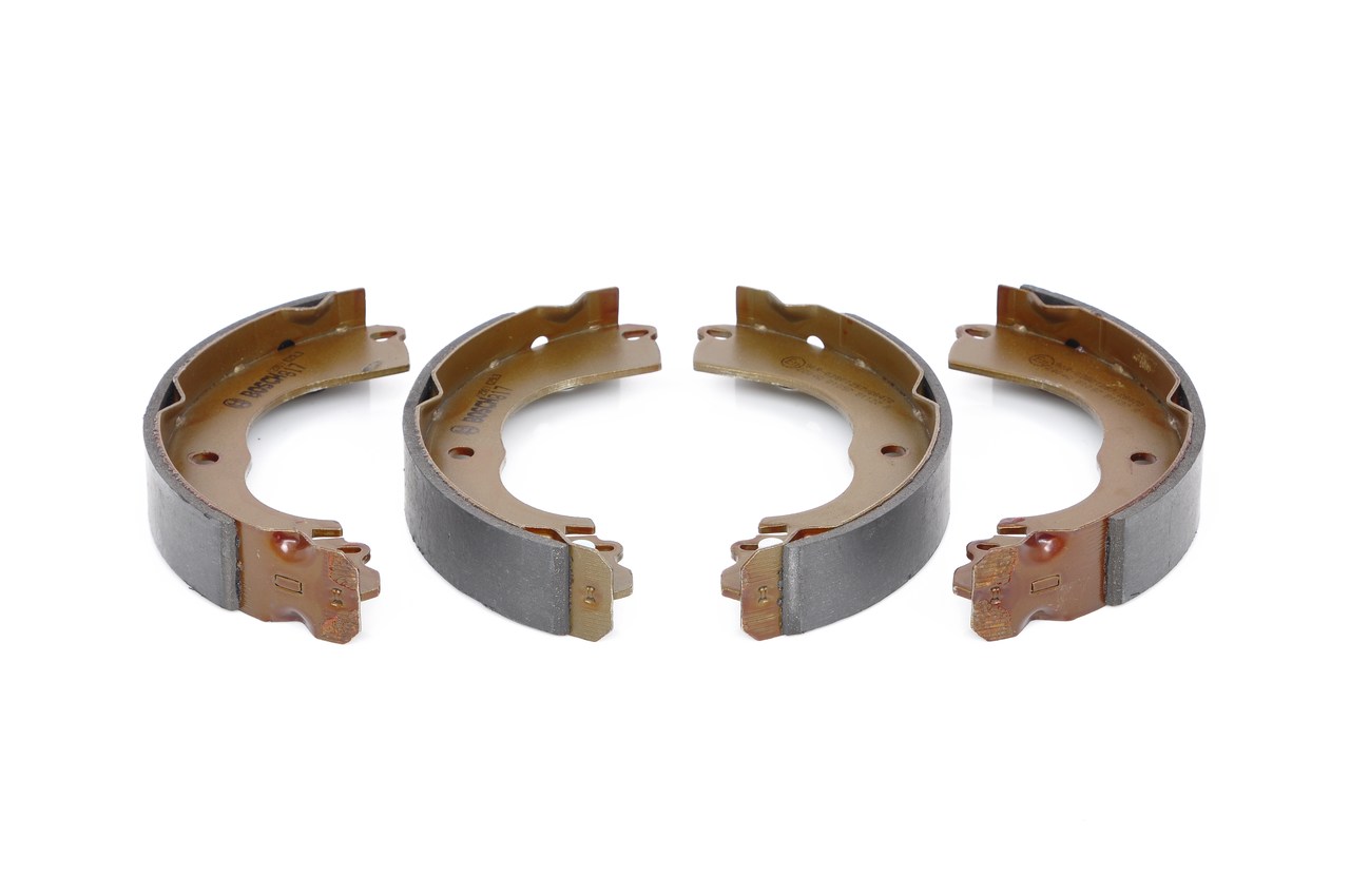 OEM Bremsebakker MITSUBISHI Mirage Sedan (A1_A) 2024 44060ED025, 44060ED026, 4600A028 BOSCH