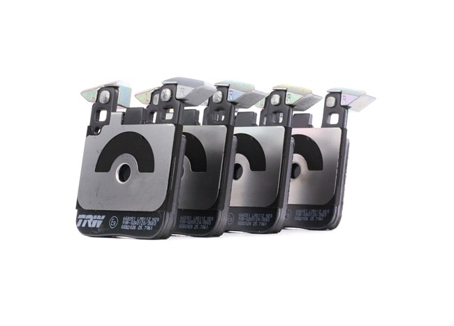 OEM Bremsbeläge BMW M2 CS 450 PS Benzin 2284989 von TRW online zu attraktiven Preisen