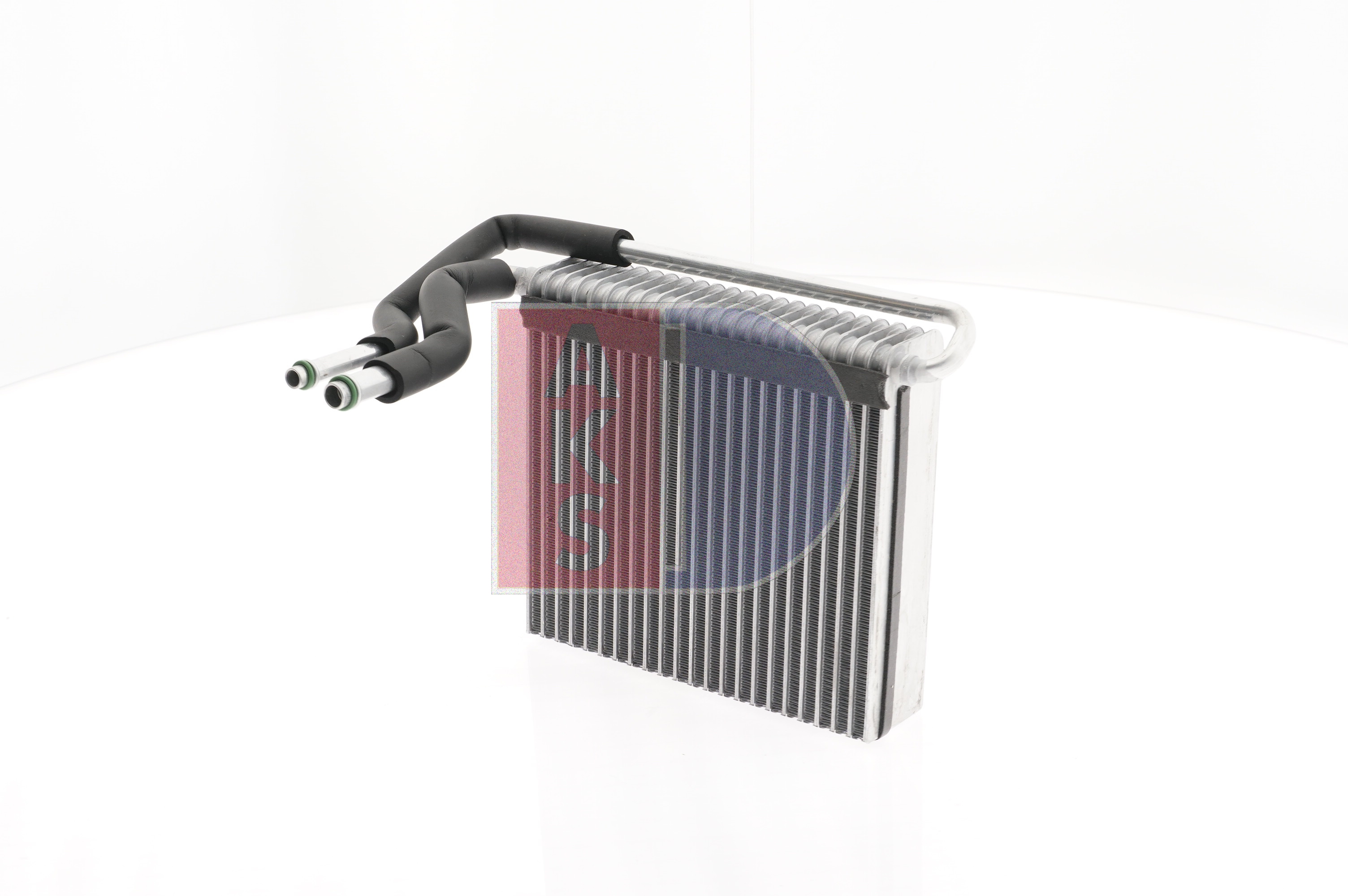 Køb billige originale Fordamper aircondition 820345N tilsvarende med 1573306 OEM numre online