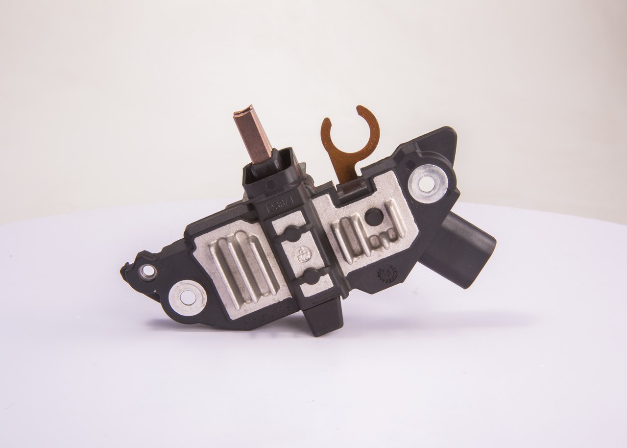 Köp billiga original Laddningsregulator F 00M 145 670 jämförbara med 12793278 OEM nummer på nätet